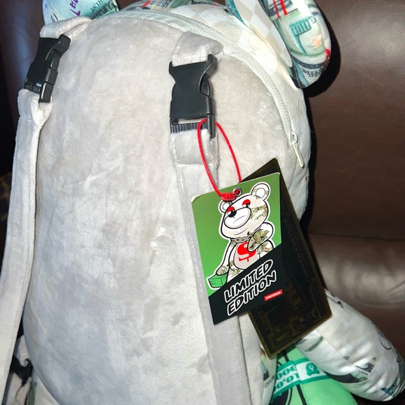 Sprayground Money Teddy Bag ✨ - Picture 3 of 3
